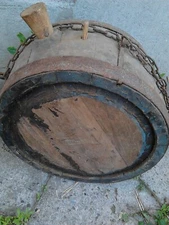 PRIMITIVE OLD ANTIQUE MASSIVE WOODEN VESSEL CANTEEN KEG BARREL IRON BANDED 19thC