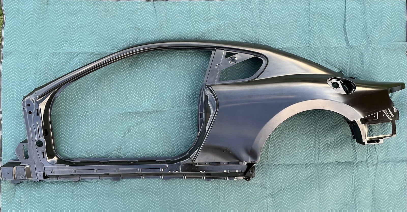 12-16 Maserati GranTurismo M145 Left LH Driver Side Body Panel *Damaged* OEM