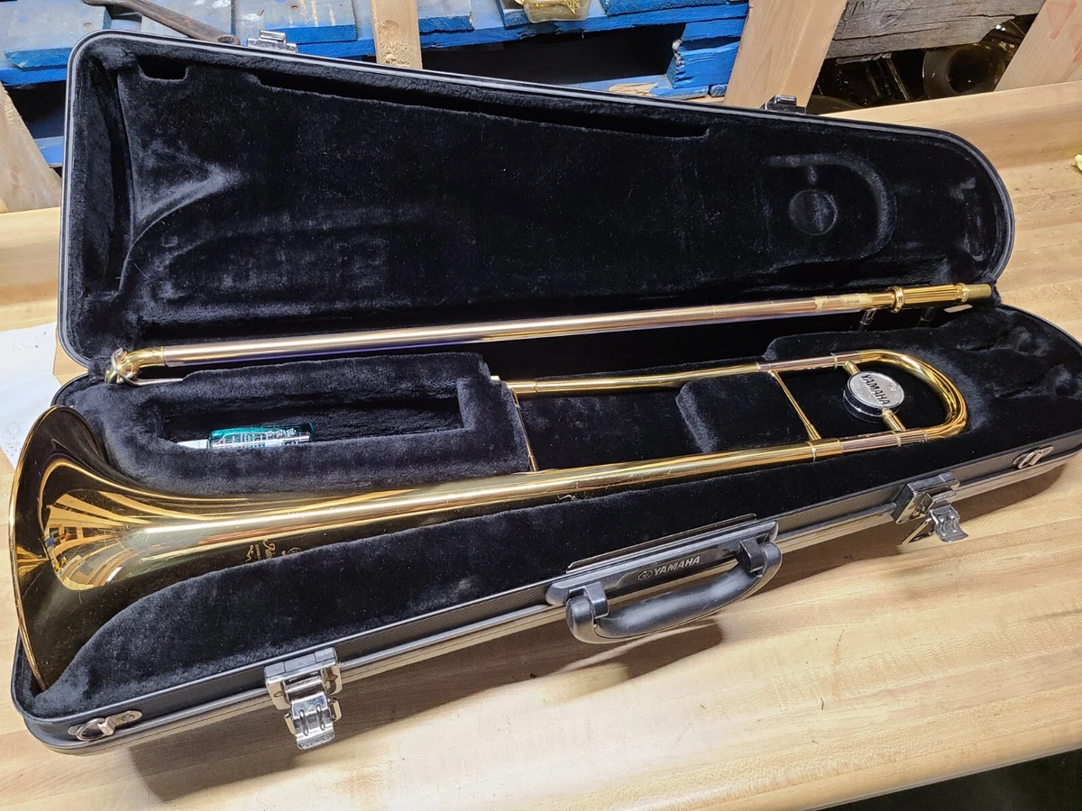 BEAUTIFUL YAMAHA YSL200AD STUDENT JAZZ TROMBONE