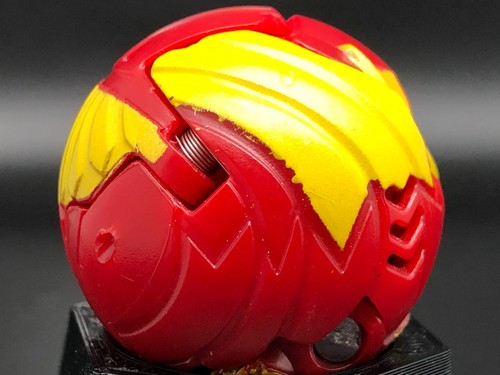 BAKUGAN Hawktor 800g Piro Rojo Invasores Gundalianos - Imagen 11 de 14