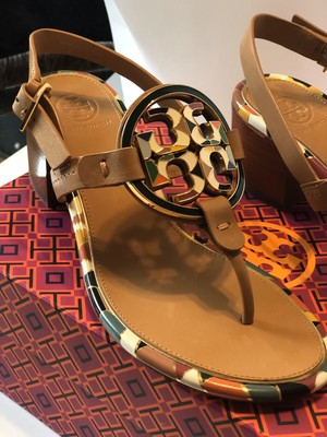 tory burch miller enamel sandals