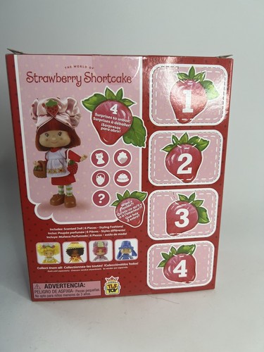 Strawberry Shortcake 5,5 Zoll Modepuppe & 4 Überraschungen zum Auspacken 2024 - Bild 3 von 5