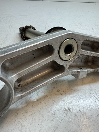 Suzuki GSX 1300 R Hayabusa 1999 - 2007 Supporto Inferiore Forcella 5141024F30 - Foto 21 di 22