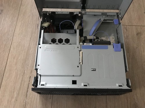 IBM 8090 22U Desktop Intel Pentium 4 @3.00GHz 1024MB RAM @333MHz NO HD NO OS - Picture 7 of 10