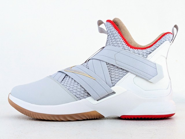 nike lebron soldier 12 light bone