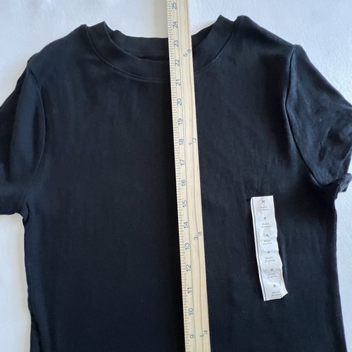 A New Day Womens Size Medium Short Sleeve Tight Fitting Black Top Blouse New - Picture 7 of 7