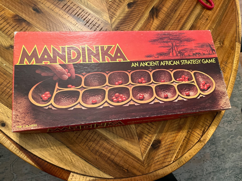1978 MANDINKA Ein altes afrikanisches Strategiespiel Lowe Milton Bradley vollständig