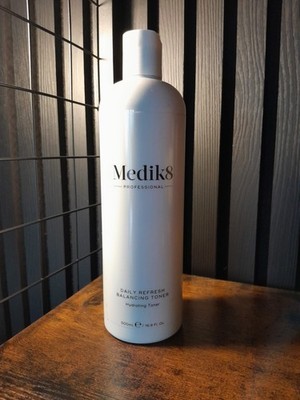 Medik8 Daily Refresh Balancing & Hydrating Skin Conditioning Toner 500ml