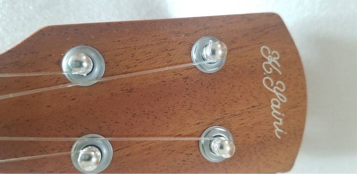 Final price reduction ~ Ukulele string-wound head part wood grain