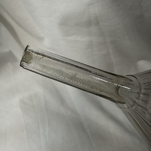 Antique Glass Apothecary Ribbed Funnel 8in x 6in Marked Pat June 17 1884 - Imagen 3 de 11