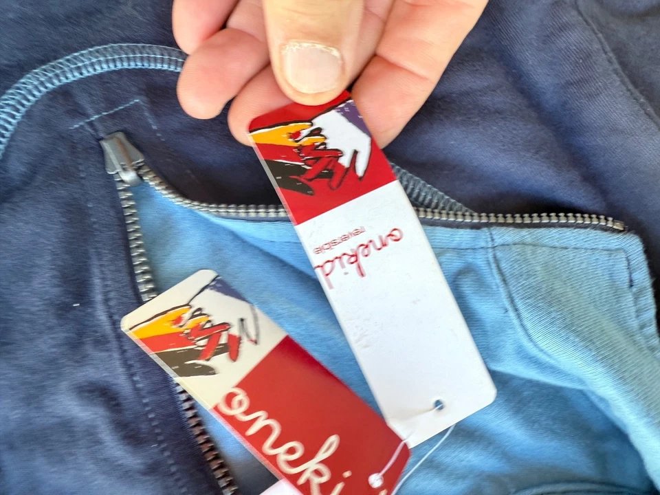 Moletom de lã ONEKID 1/4 zíper manga longa tamanho 4T NOVAS ETIQUETAS A3 - Imagem 3 de 4