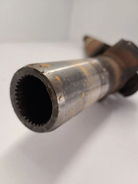 1999-00 2002-09 GMC ENVOY Rear Drive Shaft 4WD 4.2L 17 Wheel 15188012 Foto 2 de 4