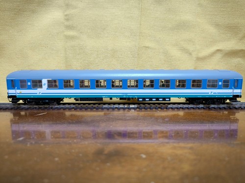 ROCO 45181 FS 2 KL Carrozza Passeggeri ILLUMINATA con Personaggi | Zustand: Usato