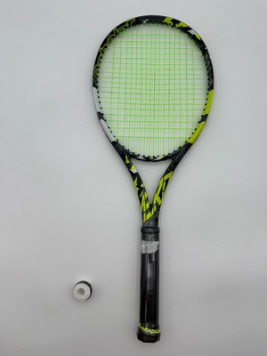 2023-25' Babolat Pure Aero+ 16x19 4-1/2 Grip#4 (New Condition w/ paint blemish)