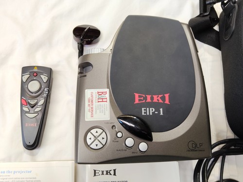 Scarce Quality Data Projector EIKI EIP-1 Texas Instruments in Original Case -AF - Picture 2 of 18