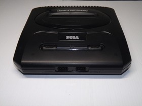 Sega Genesis 2 System Bundle  -  FAST SHIPPING!  1021A