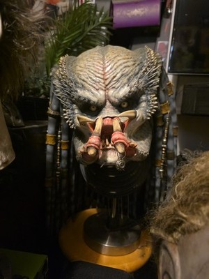 Scott Marshall , Custom Made ,custom Painted Predator 2 Elder Predator Life Size