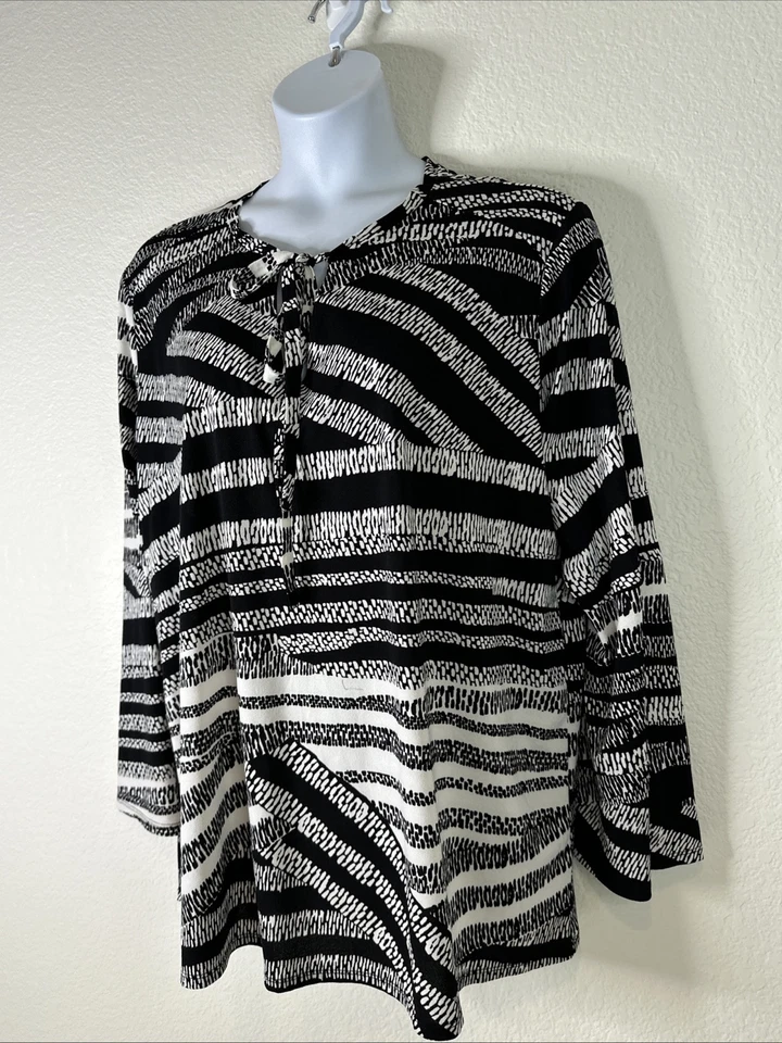 Cato Womens Plus Size 22/24W (2X) Blk/Wht Stripe Tie-Neck Top Bell Sleeve - Image 2 of 4