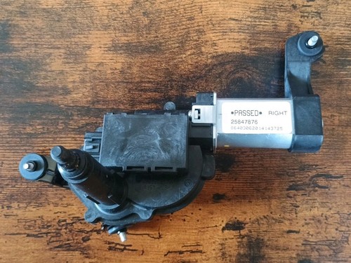 2007-2009 Chevrolet Equinox Torrent Rear Window Windshield Wiper Motor 25847876