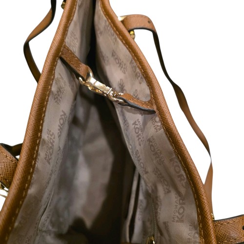Borsa a tracolla Michael Kors grande jet set marrone MK logo PVC bordo pelle - Foto 11 di 15