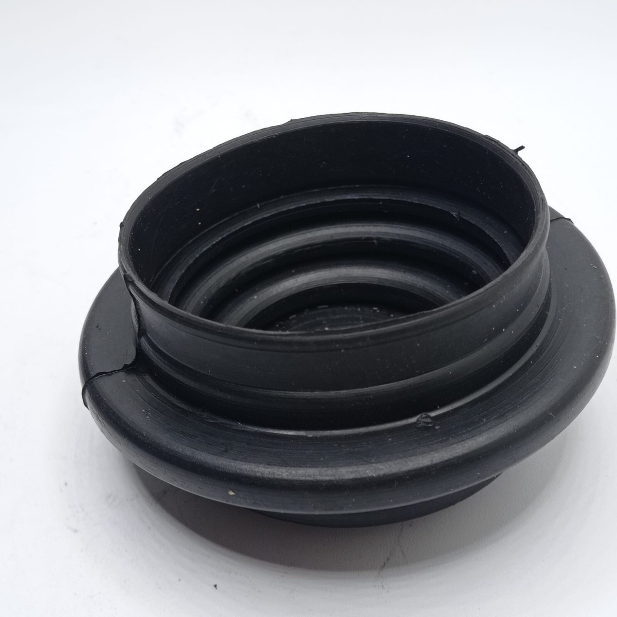 562.7554 / 1680583C1 / 1677150C2 Transmission Shifter Boot Fot