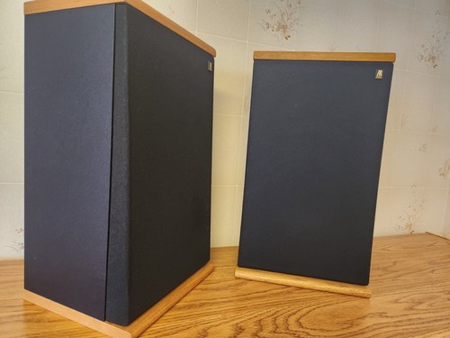 Teledyne Acoustic Research TSW-210 Speakers (FULLY TESTED AND WORKING) 