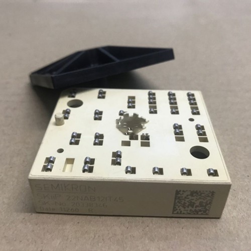 1PCS New SEMIKRON SKIIP22NAB12IT45 Power Supply Module Free Shipping - Picture 3 of 3