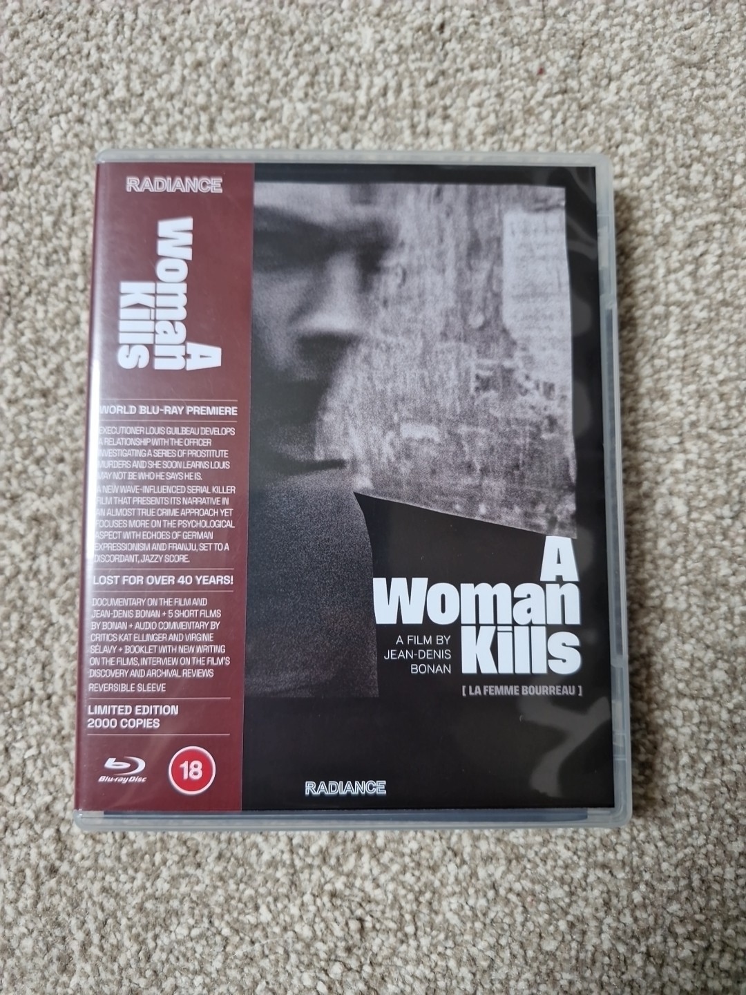 a woman kills limited (radiance) blu ray
