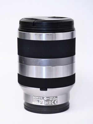 Sony SEL18200 E-Mount 18-200mm F3.5-6.3 OSS Lens APS-C E-Mount Silver