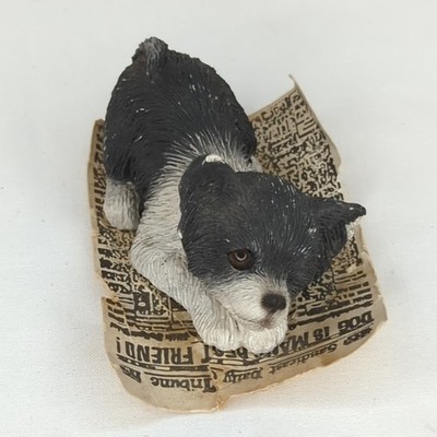 Sandcast Black and White Chihuahua Pesky Peeper Dog Figurine Sandra Brue BO3