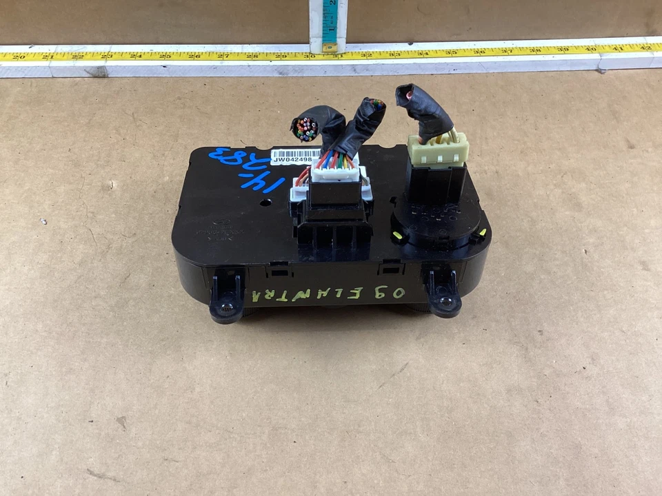 Hyundai Elantra Station Wgn 2009-2012 calefacción aire acondicionado control de temperatura OEM Foto 4 de 4