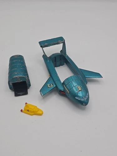 Dinky Thunderbird 2 for spares or to restore - vintage