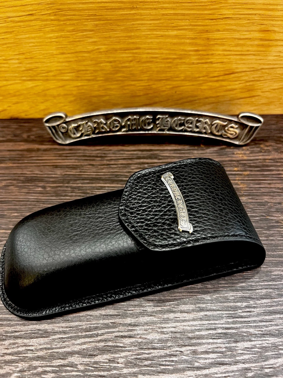 CHROME HEARTS‼️Etui Classic Hartschlale Schwarz 100% authentic