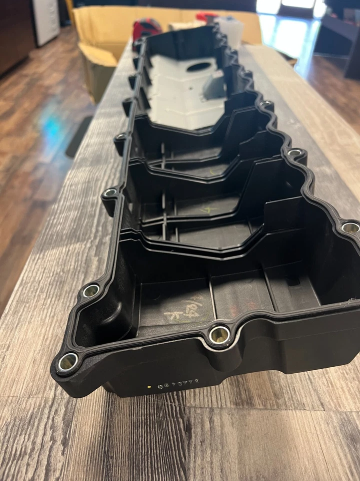 五十铃卡车保护套 Cyl Hd GM# 94395076 部件 # 8-94395076-1 无保修 — 第 3/4 张图片