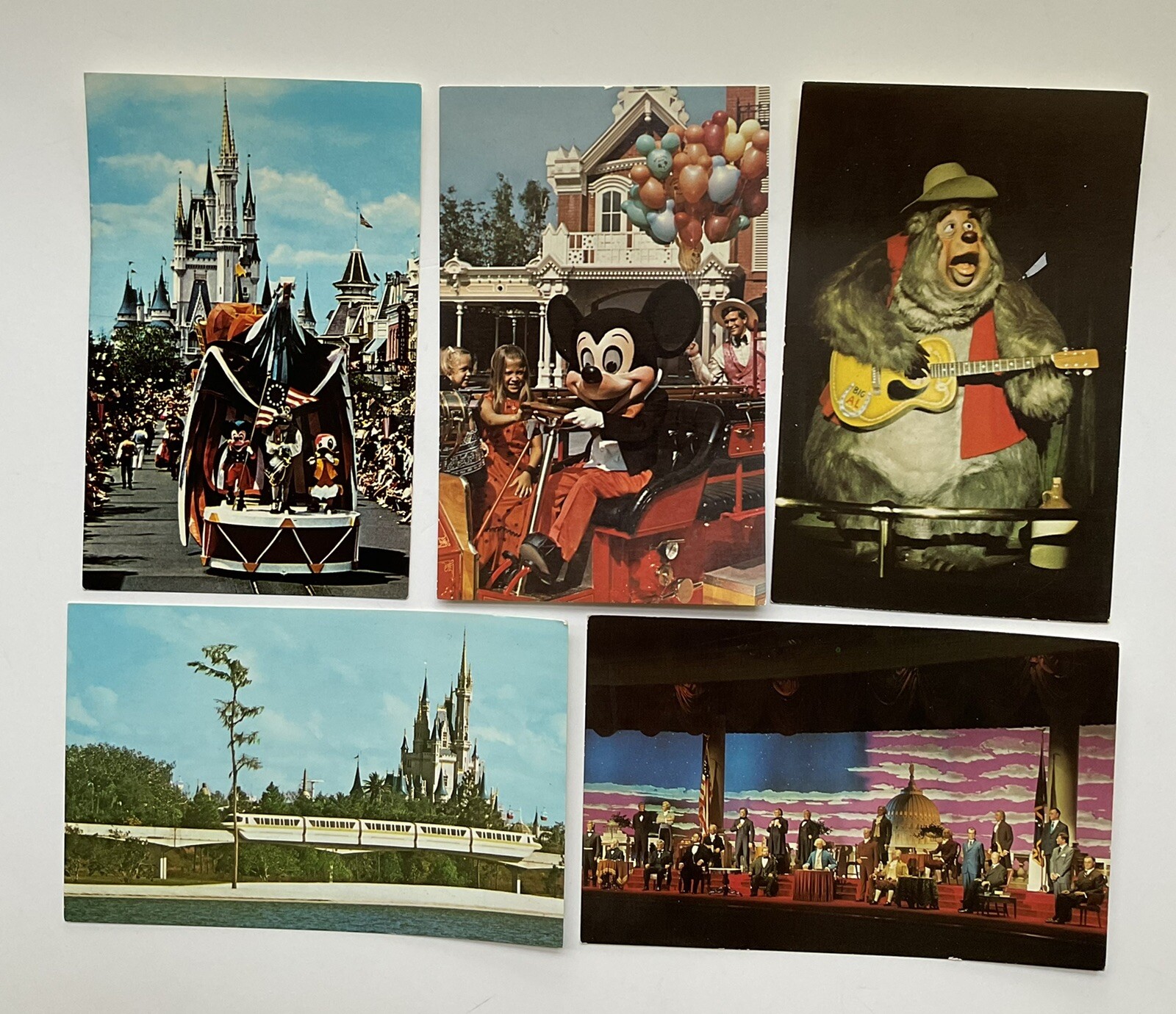 LOT OF 5 VINTAGE WALT DISNEY WORLD POSTCARDS eBay