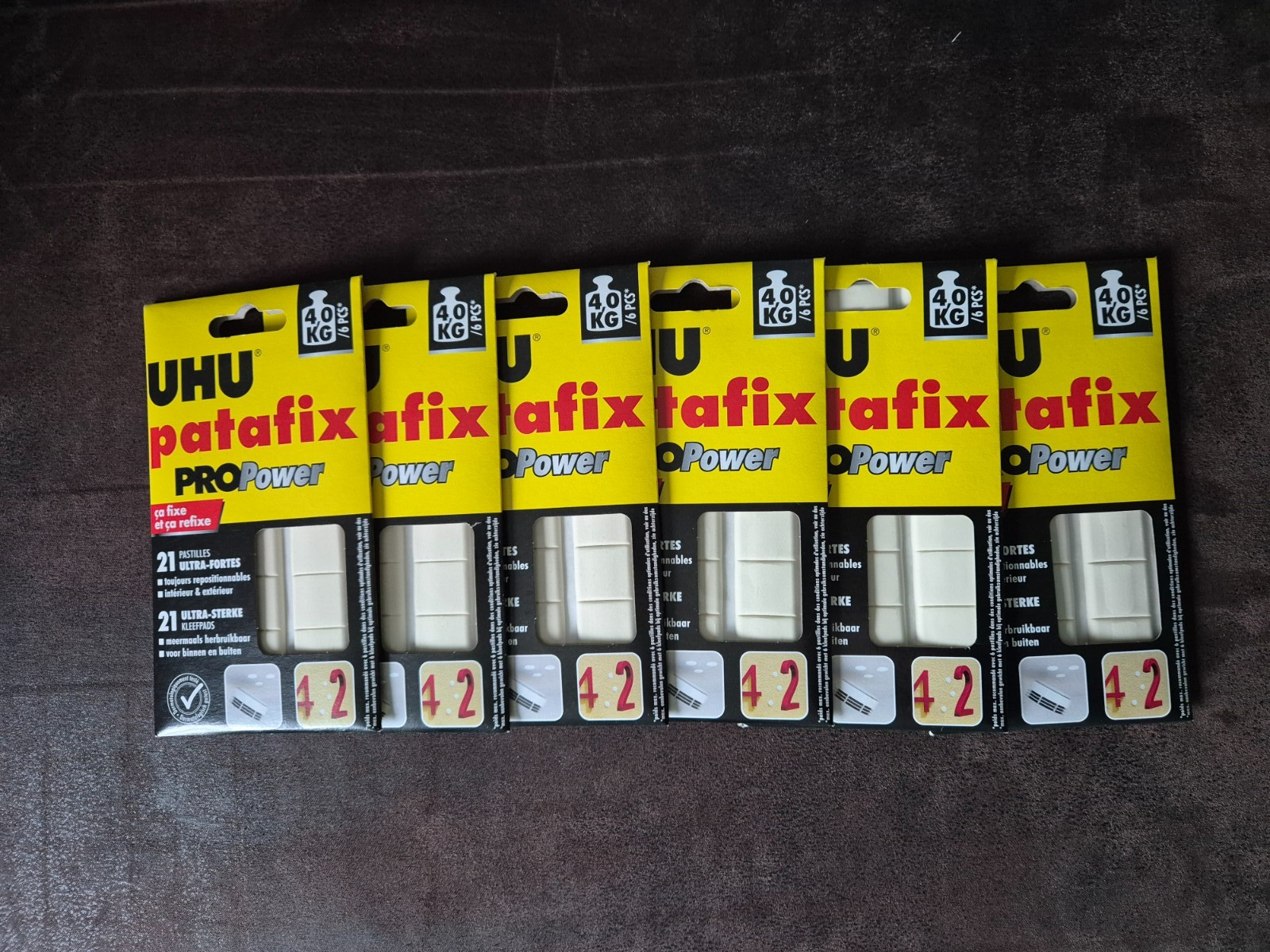 UHU Patafix PROPower pastilles adhesives repositionnables et puissantes x21