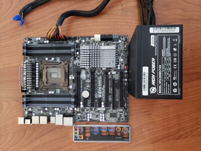 Gigabyte Technology GA-X79-UP4 AND HIGH POWER HPG-600ST-F12S 600W 