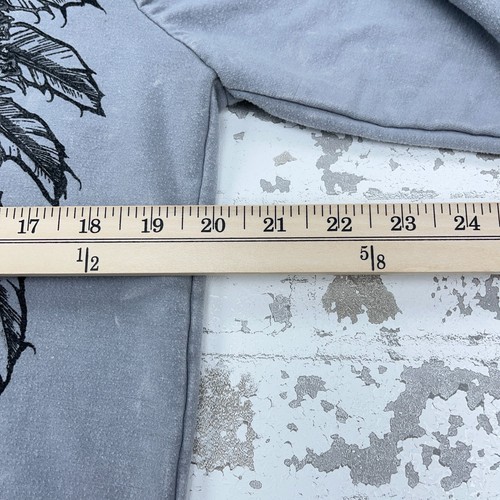 Affliction Hoodie Women Medium Gray Sweatshirt Sweater Cropped MMA Wing Y2K - Picture 9 of 10