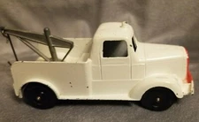 VTG 1940's Tootsie Toy Mack Tow Truck/Wreckers, White & Red, nice & clean