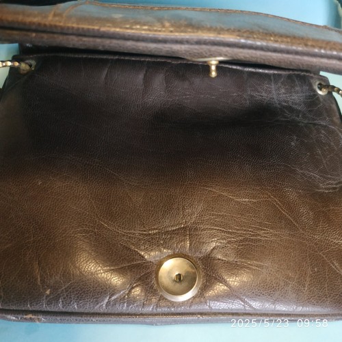 Borsetta in pelle da donna a tracolla, due scomparti anni '60 Vintage - Foto 3 di 7