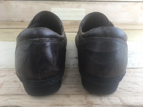 Clarks Womens Brown Bendables 67195 Geometric Textured Embossed Clog Shoe Sz 6 M - Picture 9 of 12