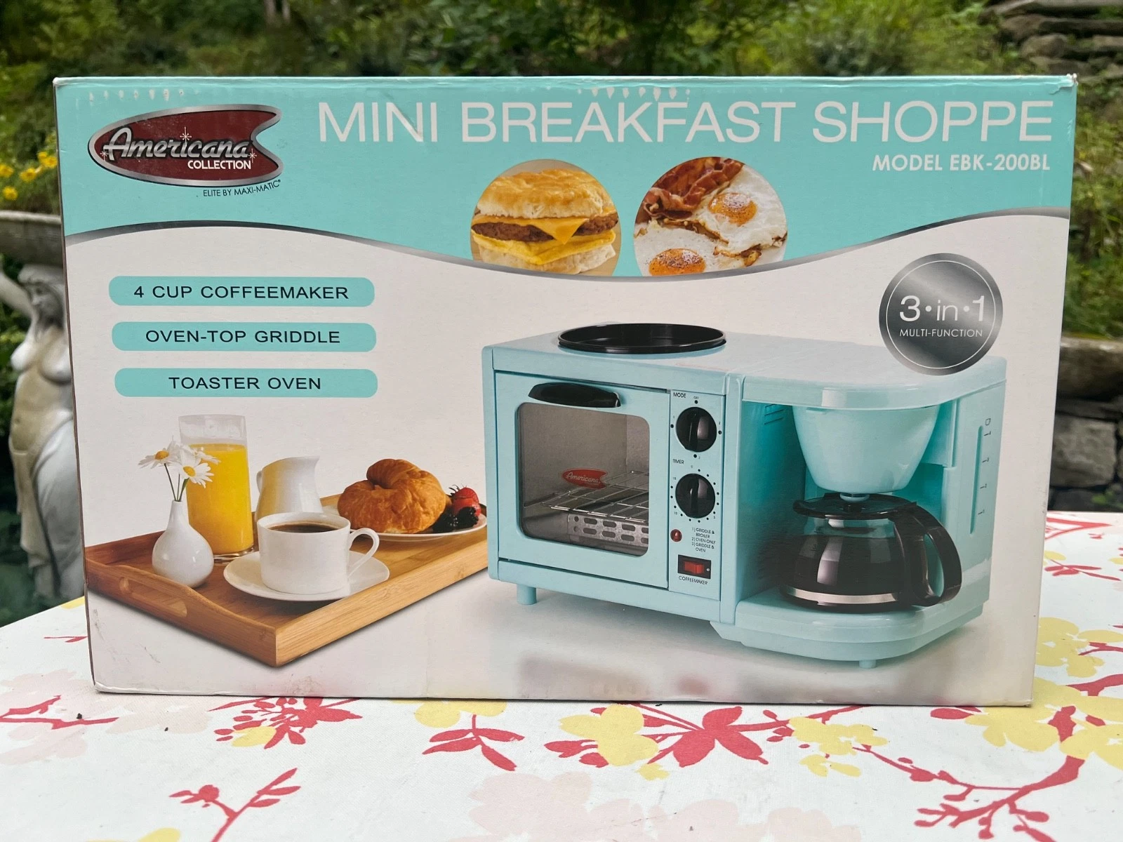 Americana 3-in-1 Mini Breakfast Shoppe, Coffee, Toaster Oven, Griddle, Blue