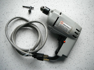 Vintage Black & Decker 1/4'' Electric Drill & Chcuck Key (Tested & Works)