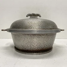 Guardian Service Aluminum Ware. Round Covered Dual- Purpose Cookware