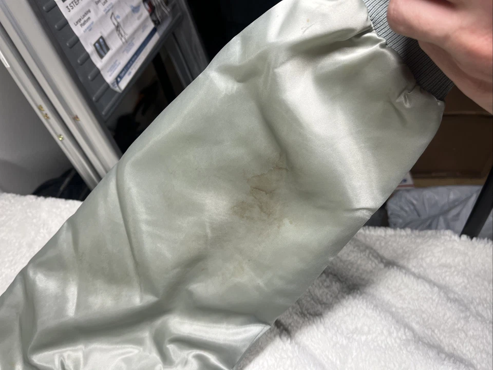 Vintage 90s Embroidered Bass Outdoors Fishing Satin Jacket Men’s Size L USA Made - Image 4 of 4