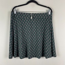 Boden Swishy Jersey Mini Skirt US Size 12 Green Floral Pull On Stretch