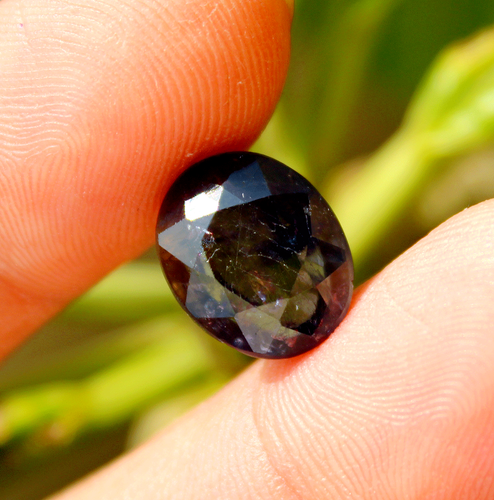 6.9 Cts Natural Iolite Untreated 13mmx10mm Oval Cut Top Quality Loose Gemstone - Picture 10 of 10