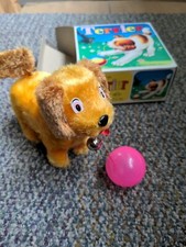 Wind up terrier mechanical tin litho toy dog Rare 