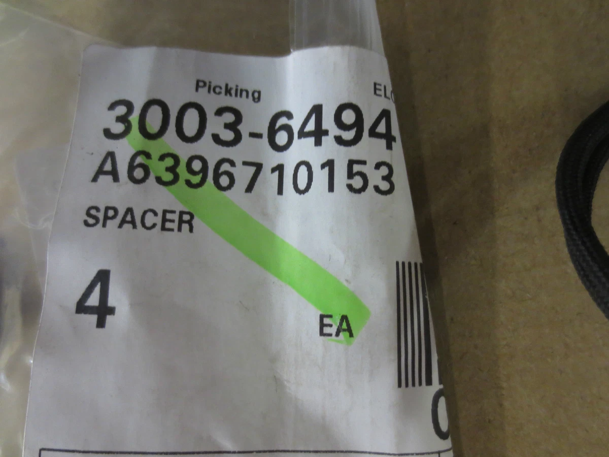 Mercedes Vito W639 Glass Mount Spacer Part No A639 671 01 53 Pack  