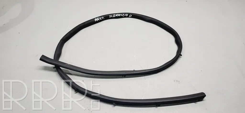 2022 RENAULT ARKANA RS 1.6 E-TECH SILL RH SEAL RUBBER 808303490R 